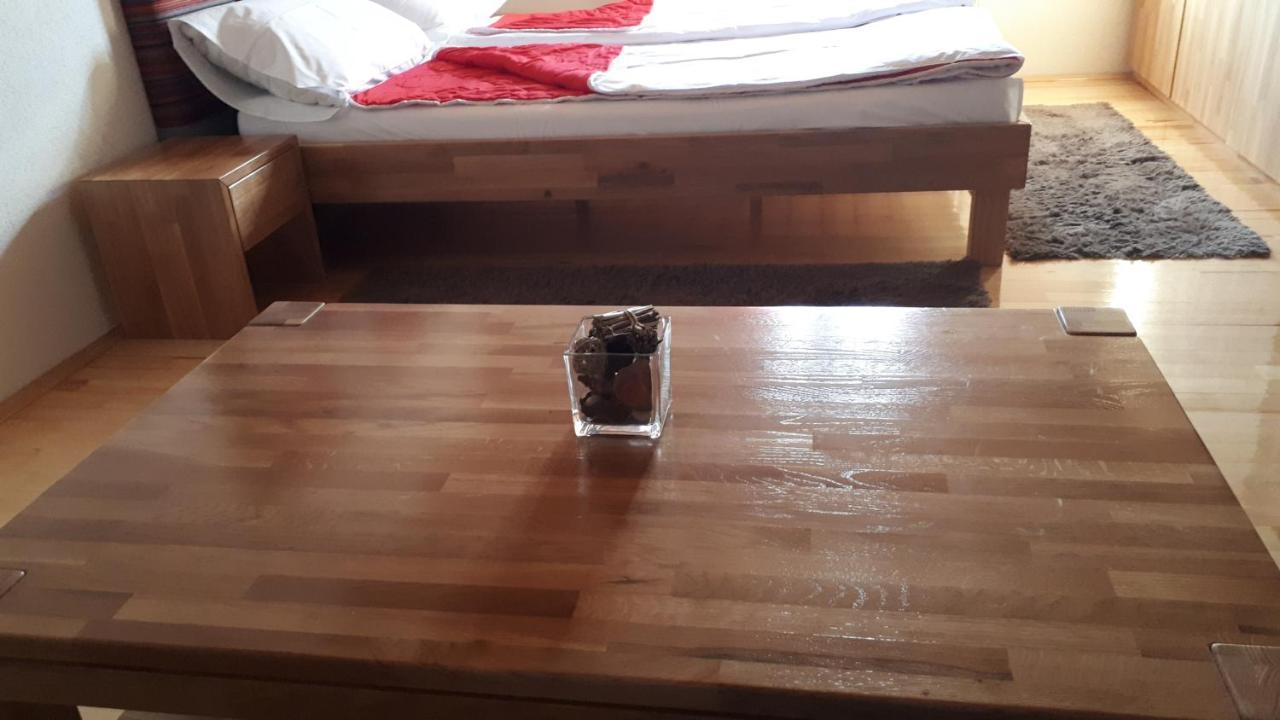 Konoba Ognjiste Bed & Breakfast Sokolac  Eksteriør bilde