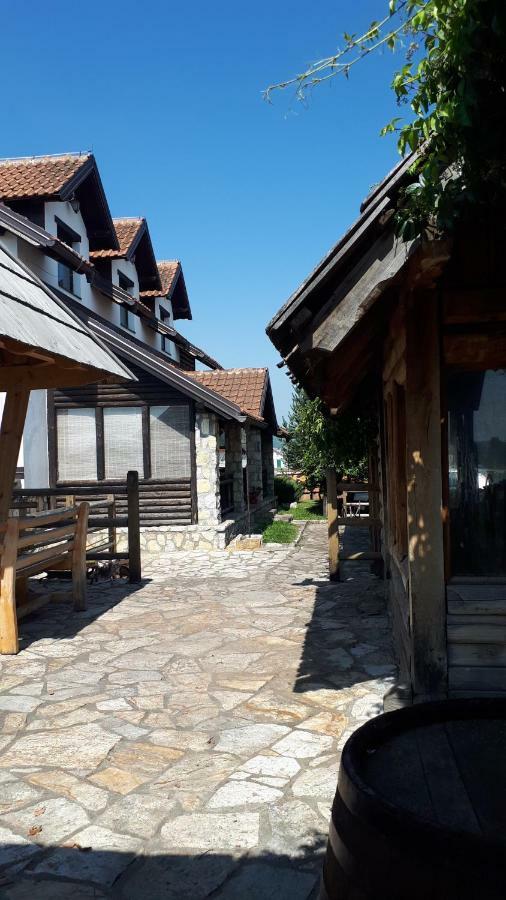 Konoba Ognjiste Bed & Breakfast Sokolac  Eksteriør bilde