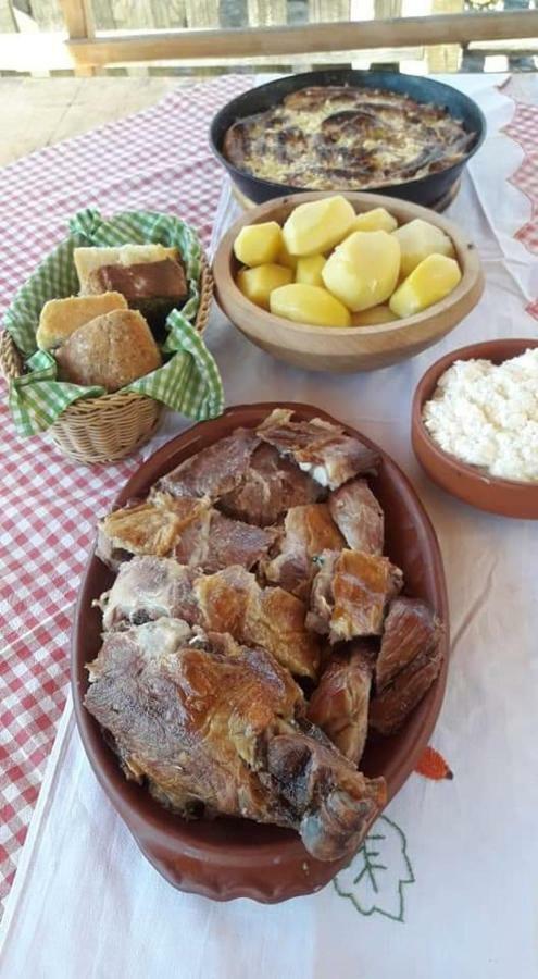 Konoba Ognjiste Bed & Breakfast Sokolac  Eksteriør bilde
